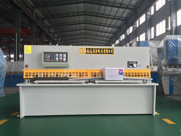 剪板機(jī)廠家發(fā)展的兩大趨勢是什么呢